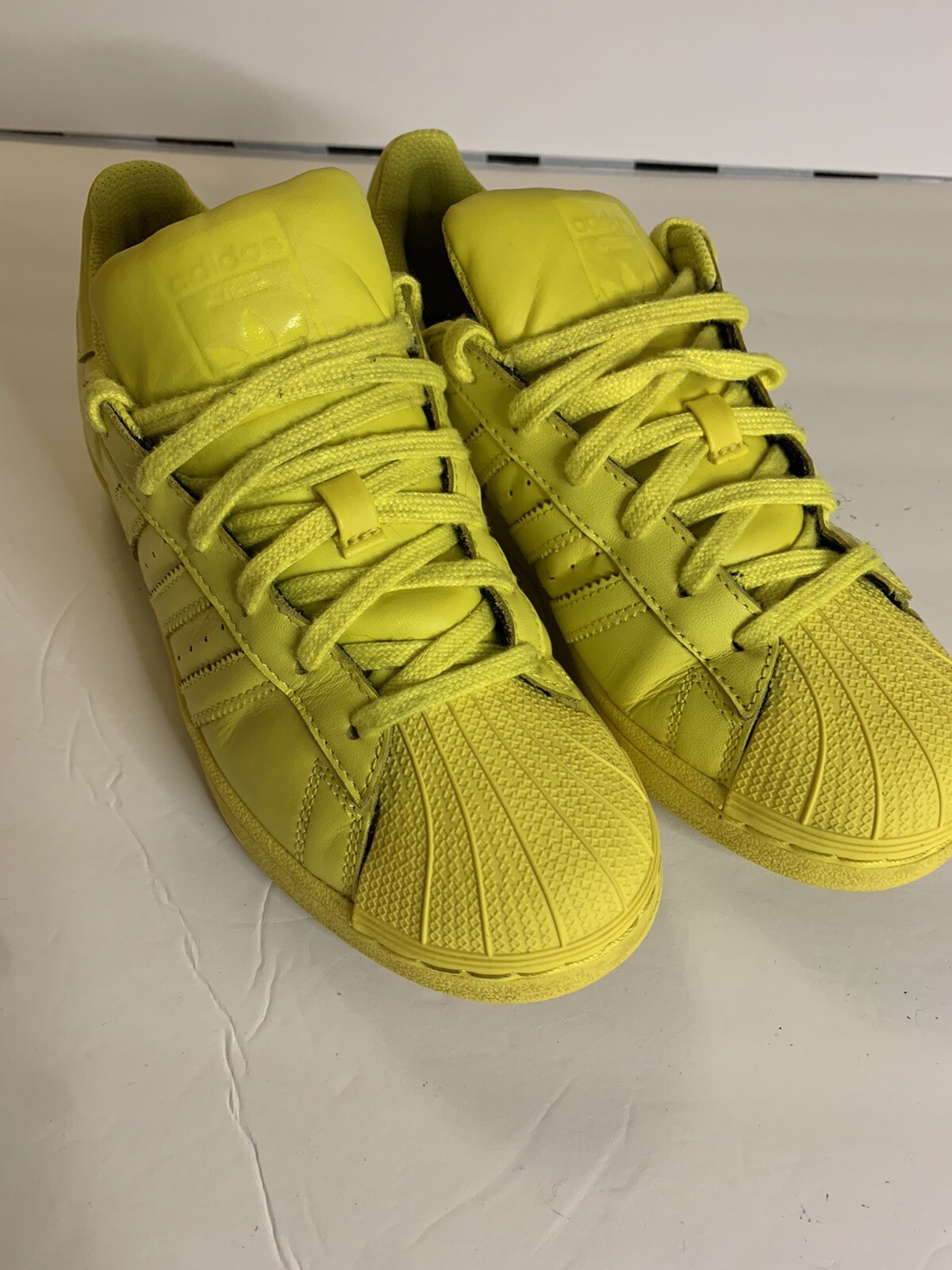 superstar adidas supercolor
