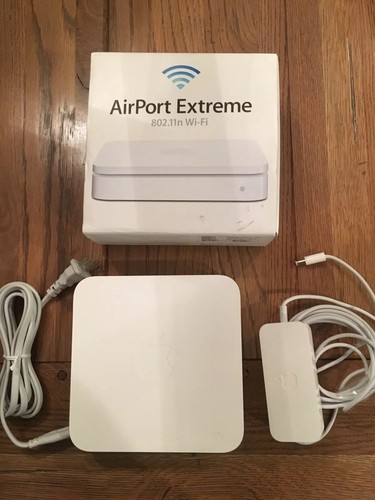 Apple AirPort Extreme Base Station Model A1354 802.11n WiFi Router