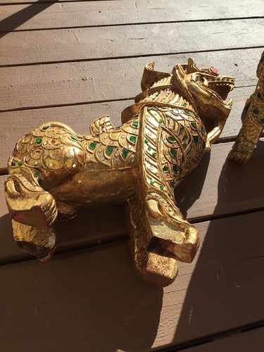 HAND CARVED  Beaded & Jeweled hardwood Foo Dog/Fu Dog Temple Lion