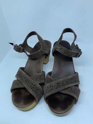 Luella Shoes for sale in South Africa | 9 second hand Luella Shoes