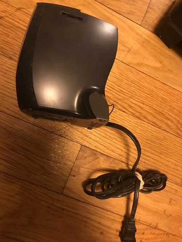 Timex (T313B) Black Auto-Set Dual Alarm AM/FM Clock Radio Preset Tuning LCD