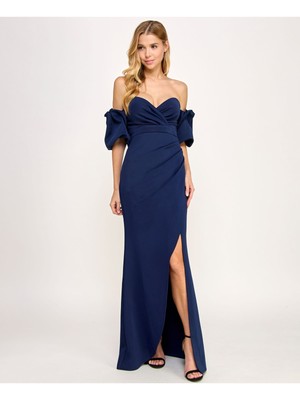 Женское платье-пломбир ИЗУМРУДНОГО цвета с темно-синей подкладкой на молнии и мягким рукавом-пуфом с разрезом.