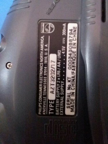 Philips AZT3202/17 Portable CD Player Digital FM Tuner TESTED WORKS PERFECT