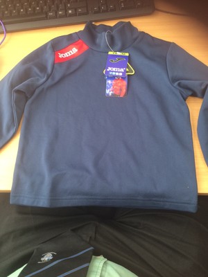 NEW Joma Boys Victory Sweatshirt Jumper Crew Sport Top Blue size 4 c below box12