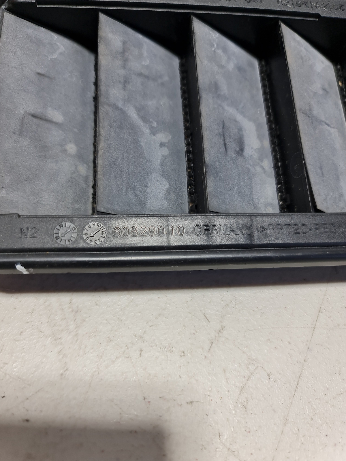 0 Bmw 2014-2020 64-22-9-201-647 64229201647 Rear Ventilation 9201647 02 642292 image 4