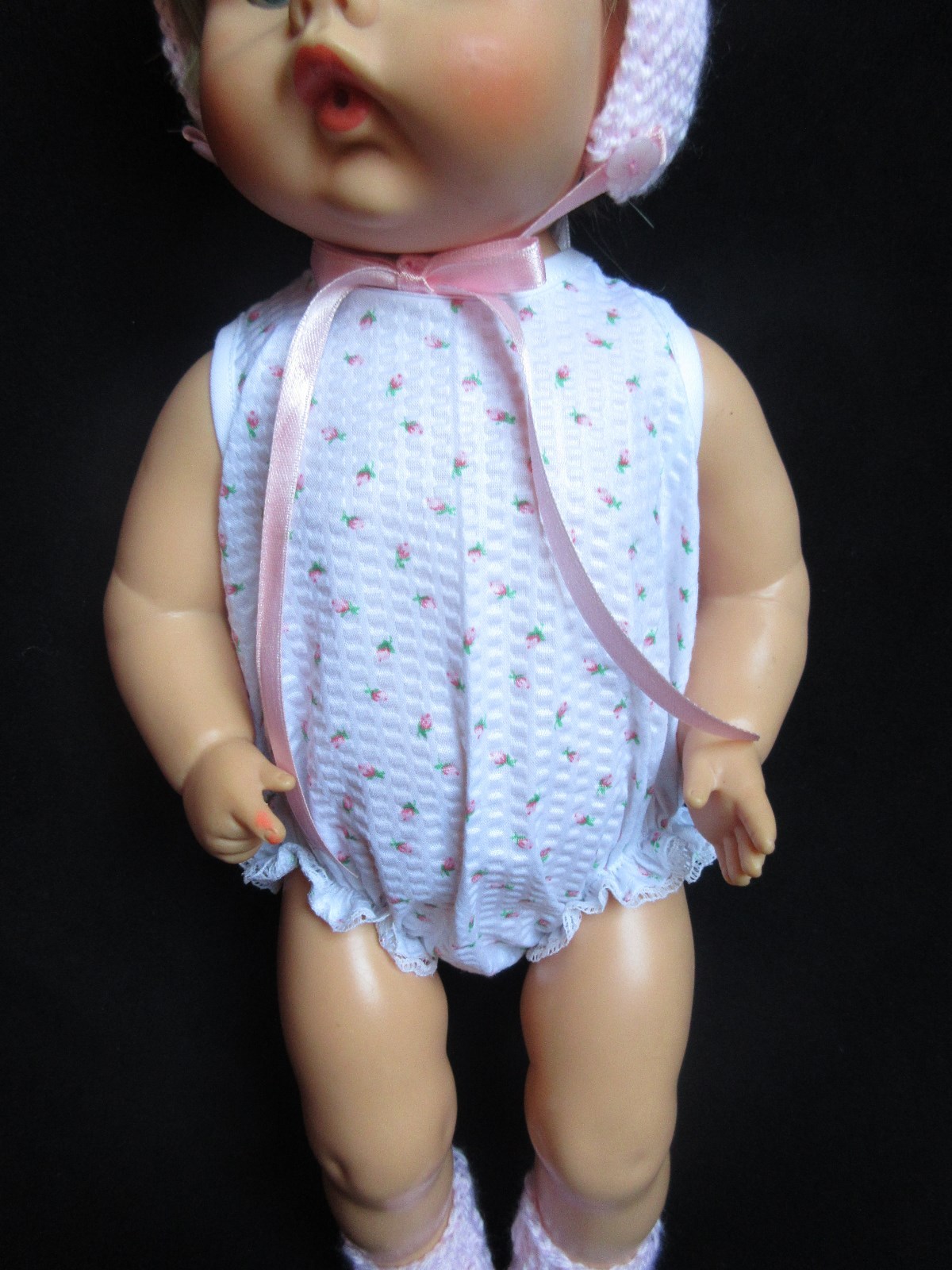 4 PIECE KNITTED & ROSEBUD SET FOR 17