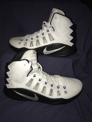 nike air zoom hyperdunk