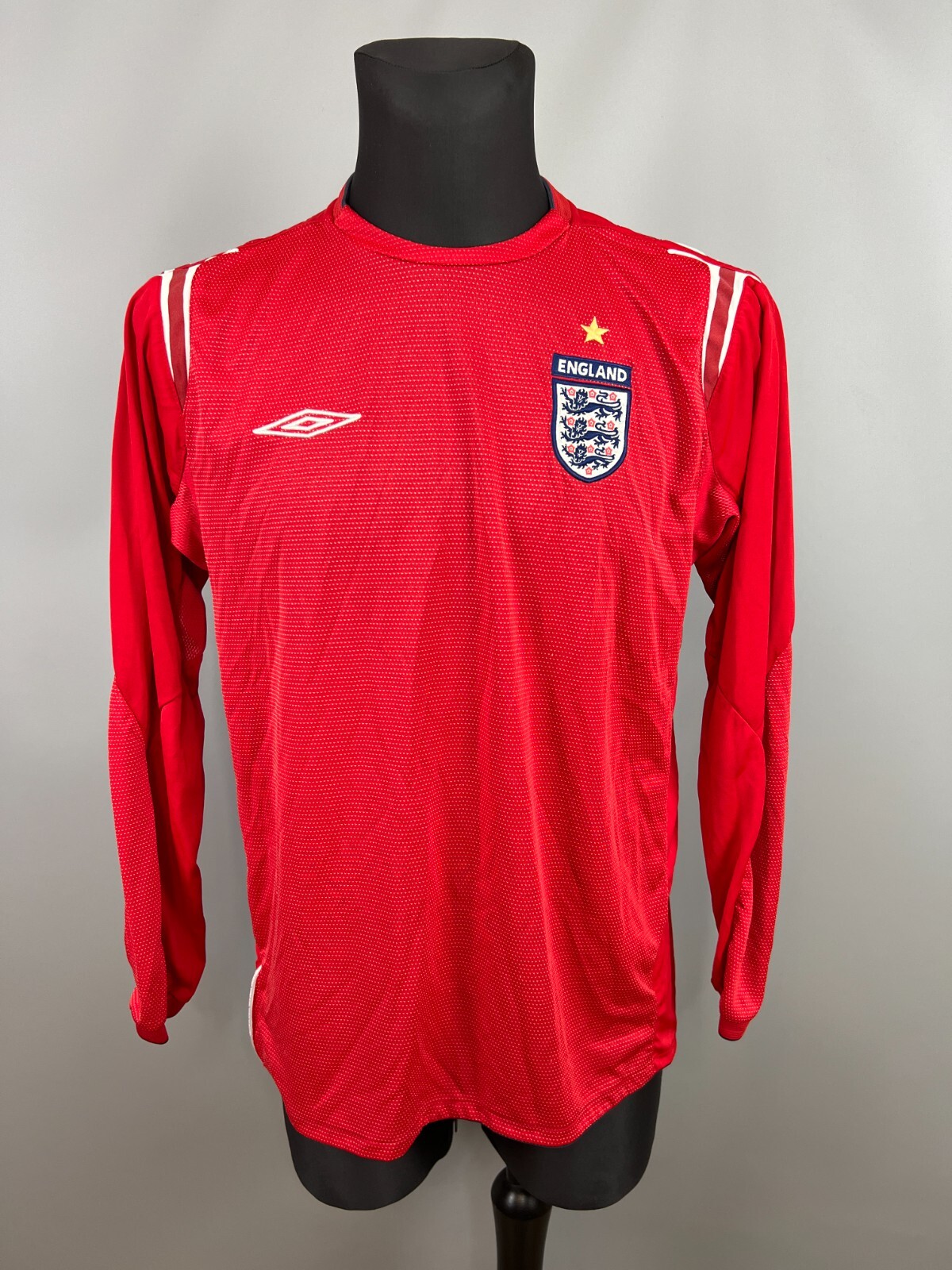 2006イングランドAWAYベッカムモデル。 未使用 2006イングランドAWAYベッカムモデル。 未使用 England 2006