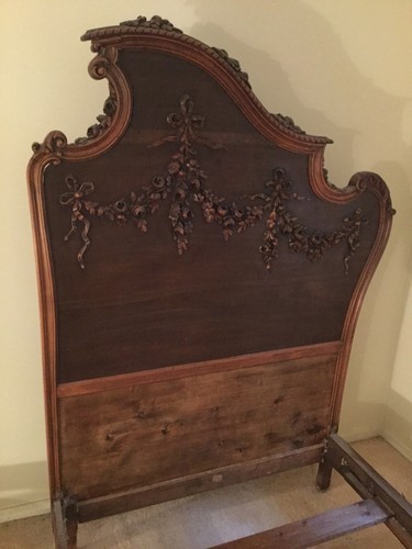 Pair Of Beautiful Ornate Antique Twin Beds