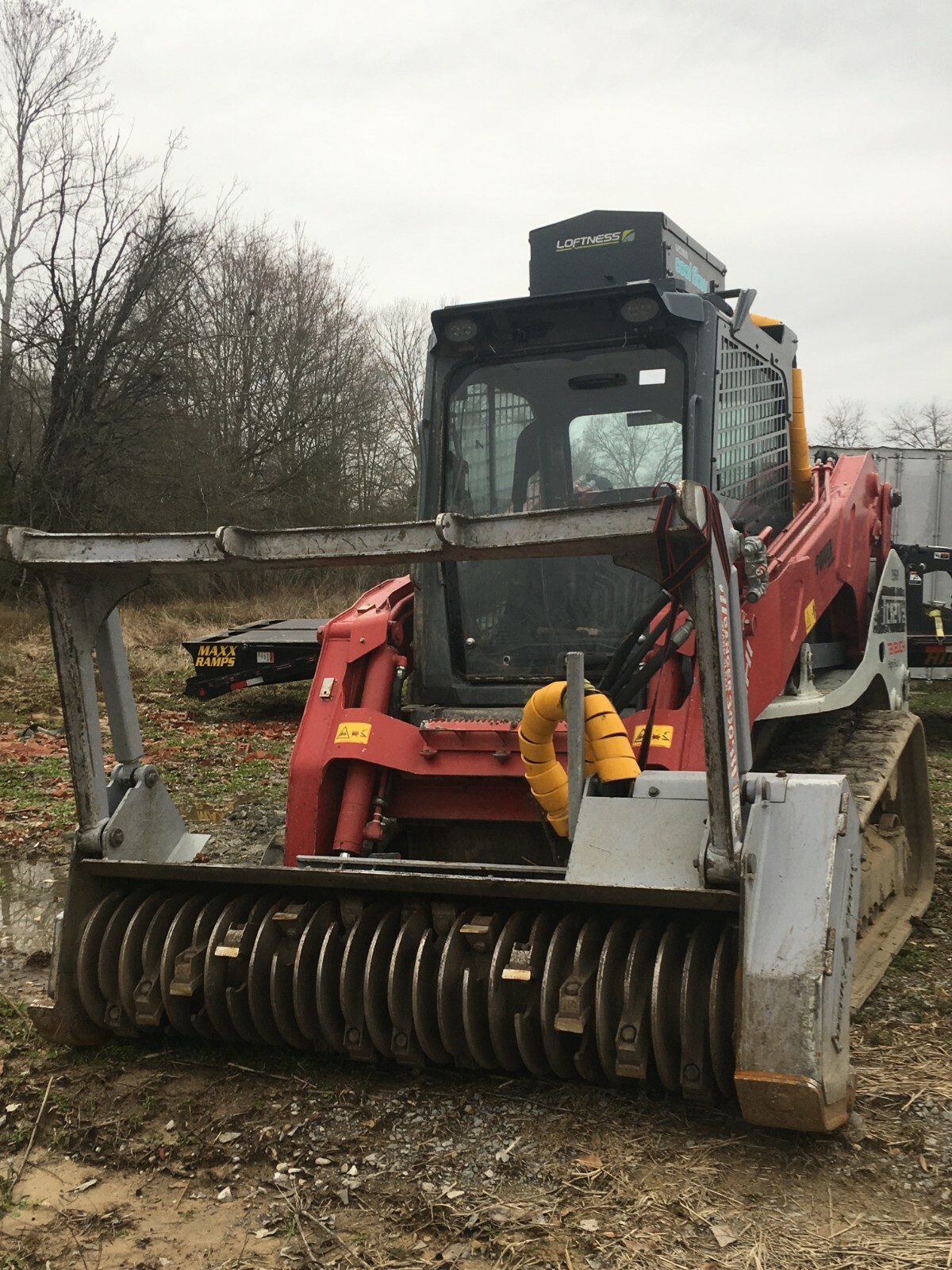 Takeuchi TL12V2 High Flow Cimaf DAF-180D mulcher and Loftness hydraulic cooler