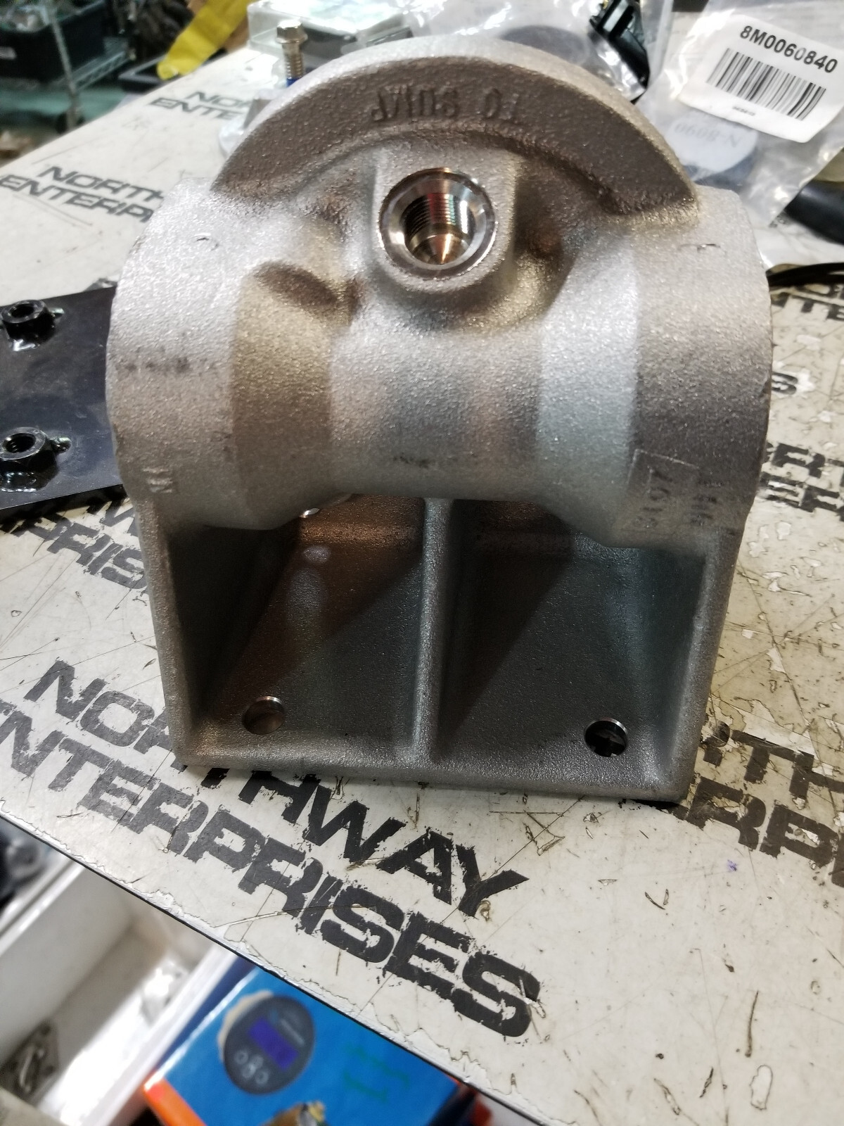 3834123 Cummins Filter Head - Picture 3 of 6