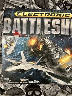 Pre-loved-Electronic Battleship Game 2012-Talking Lights-Sounds Hasbro Complete