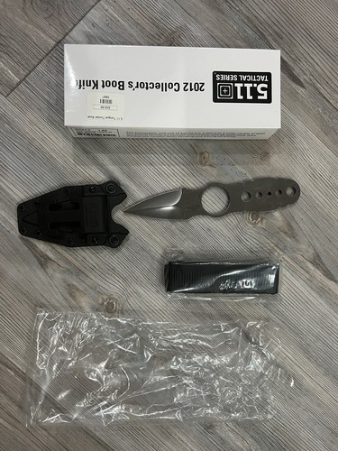 5.11 tactical タクティカル USBメモリ 非売品 ノベルティ 実物 5.11 tactical タクティカル USBメモリ 非売品 ノベルティ 実物
