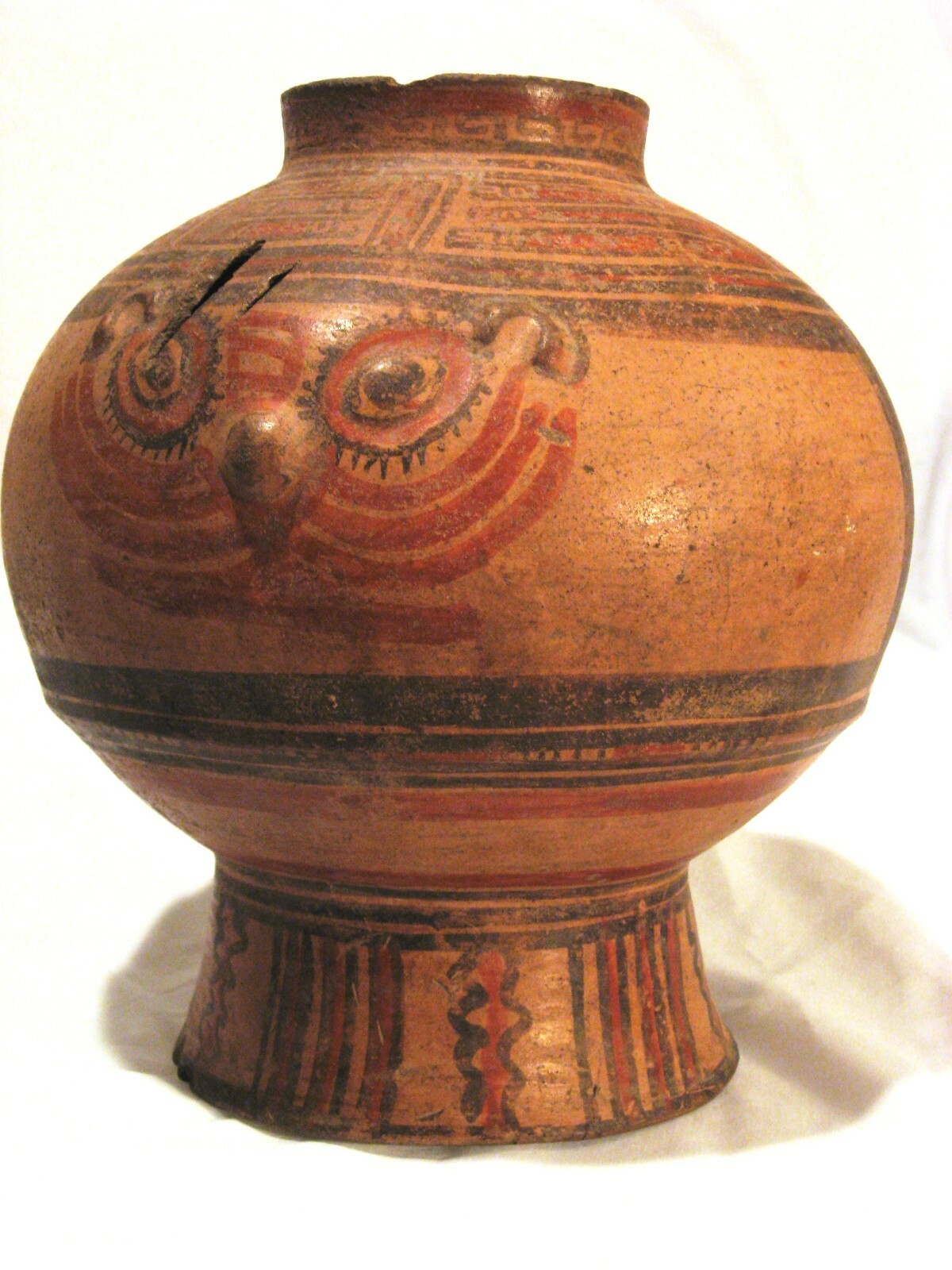 PRE-COLUMBIAN LARGE EFFAGY FIGURES PROVINANCE 800-1,200 AD