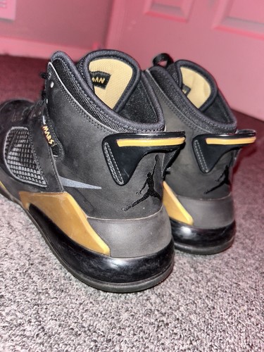 [ 使用済 ] Nike Jordan Mars 270 ブラック/ミント Nike Air Jordan Mars 270 Black Green Glow in the Dark GID