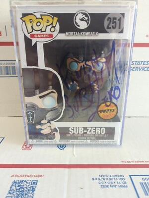 Funko Pop! Vinyl: Mortal Kombat - Sub-Zero #251 Chase Signed