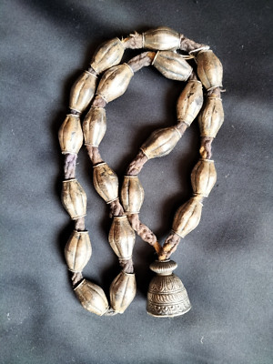 Népal / Collier Nau Gedi? en laine et argent massif? gros grains / Art oriental