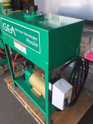 GEA Houle piston pump Sync 2 modular + hydraulic unit / Farm technologies