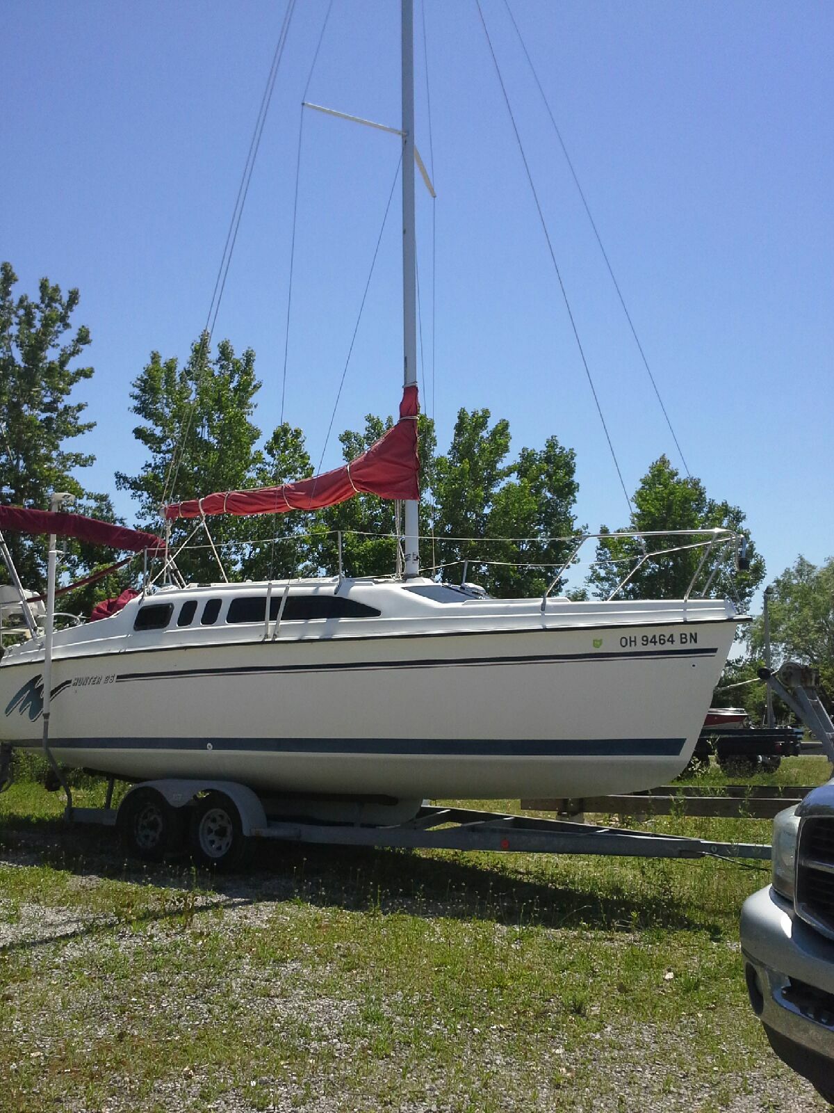 1995 Hunter 26 sailboat