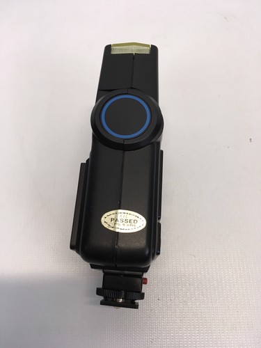 Vintage Underground 660-T Auto Thryster Shoe Mount Flash Camera