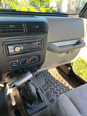 image 4 of interior
