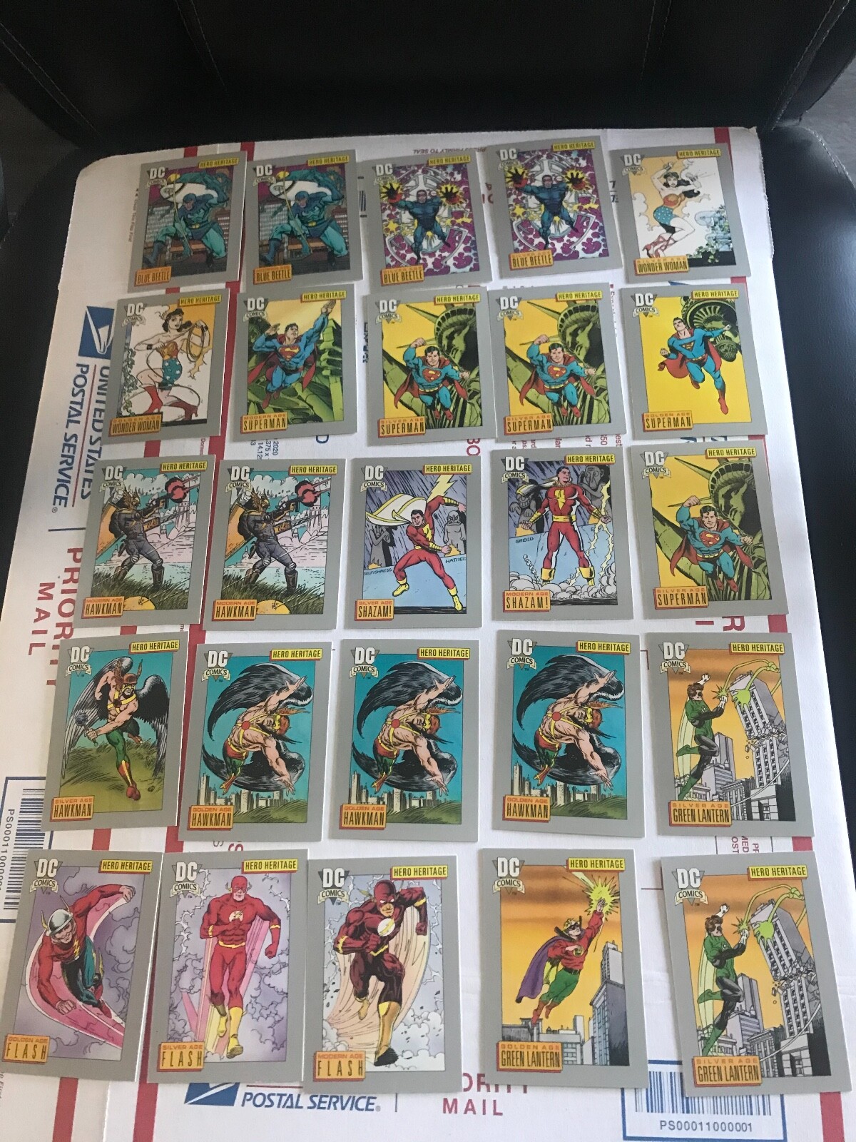 25 DC Trading Cards 