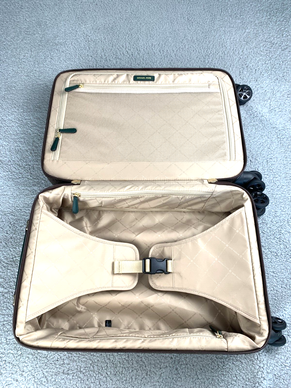 Michael kors shop rolling luggage
