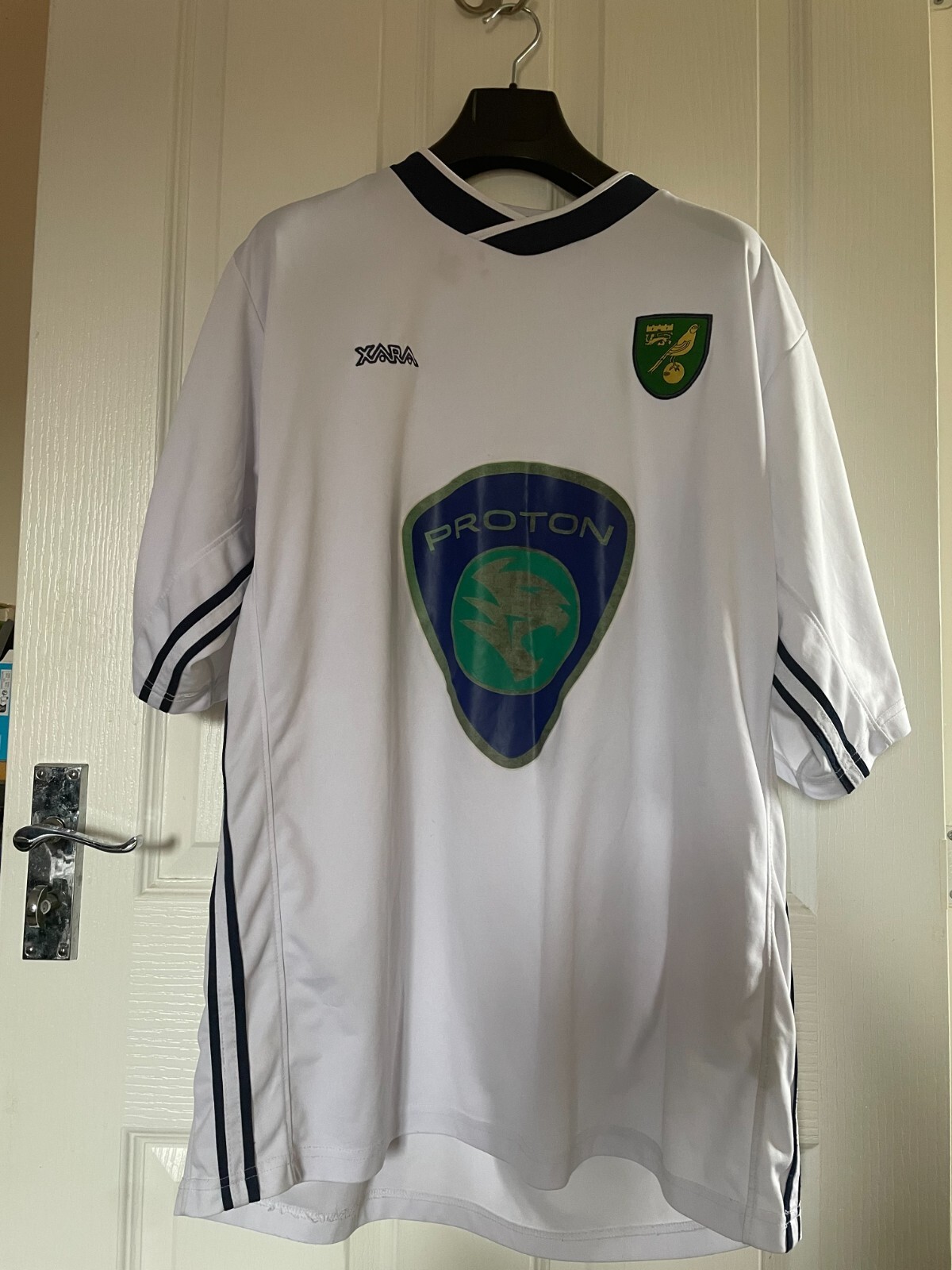 Rare Norwich City White shirt/jersey 2003-2006 XARA Proton