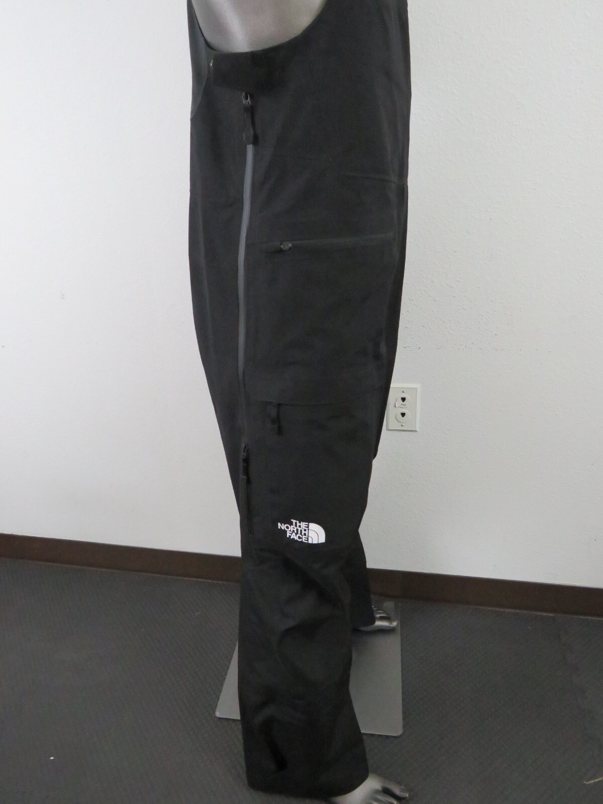 Pre-owned The North Face Mens North Face Summit Verbier Waterproof Gtx Gore Tex Shell Ski Bibs Pant Black In Tnf Black