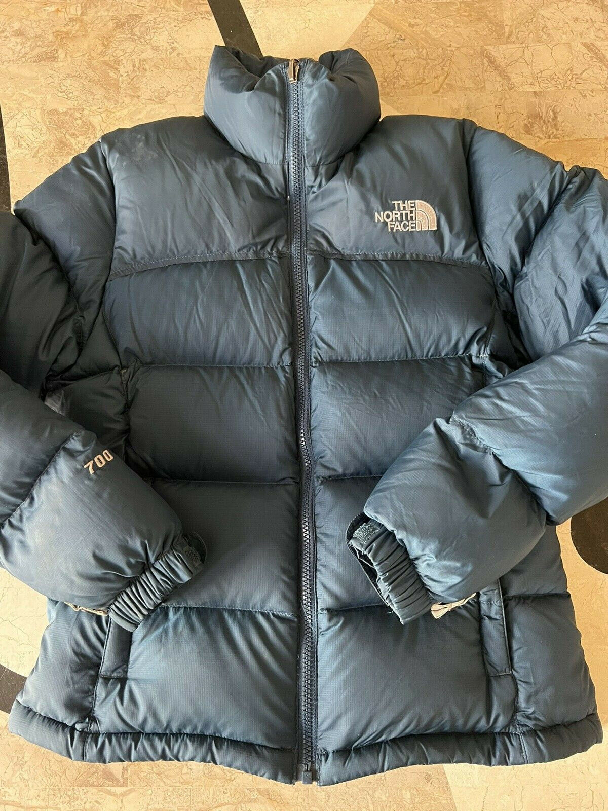 THE NORTH FACE VINTAGE WOMENS 1996 RETRO NUPTSE 700 DOWN THE NORTH FACE VINTAGE WOMENS 1996 RETRO NUPTSE 700 DOWN