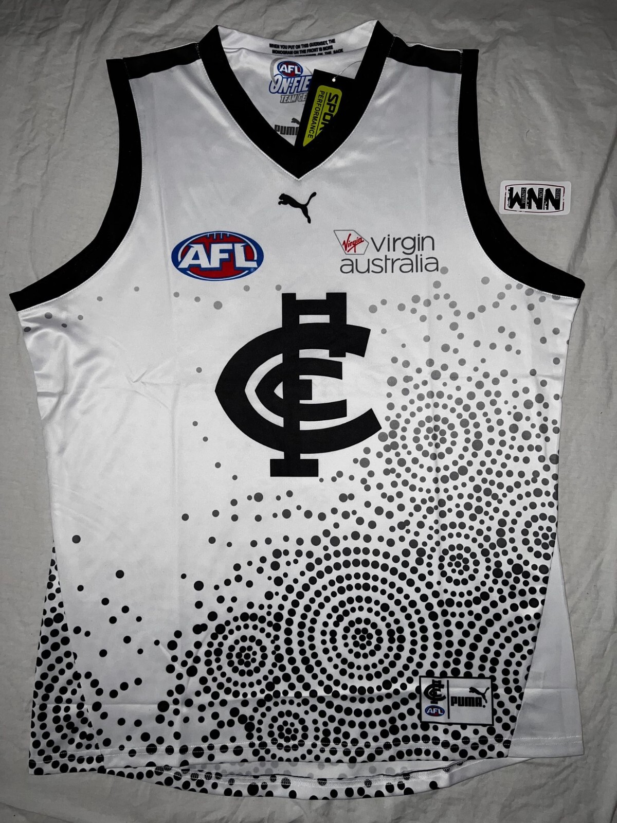 【海外Ｌサイズ】AFL カールトン・ブルーズ インディジェナスガーンジー Carlton BLUES 2020 Indigenous AFL Jersey / Guernsey *XL* QLD