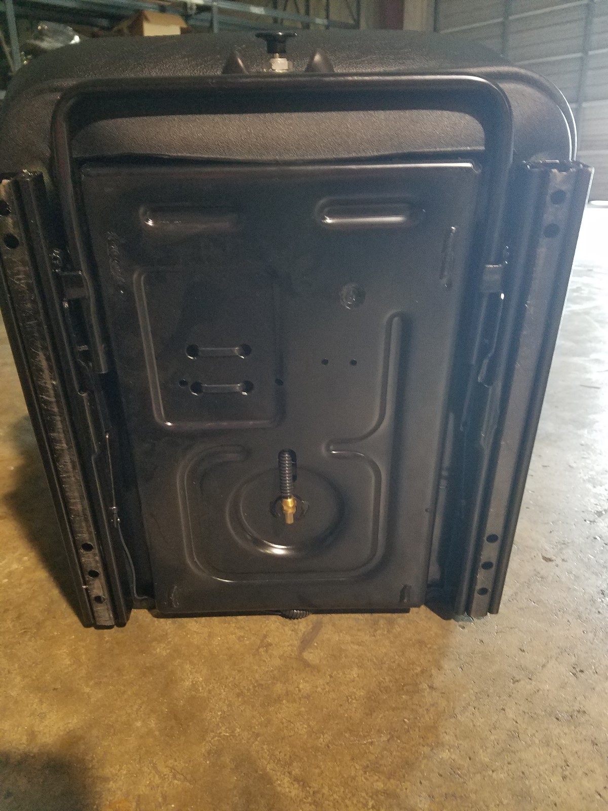 Universal Air Ride Tractor Seat  NO OPS SWITCH