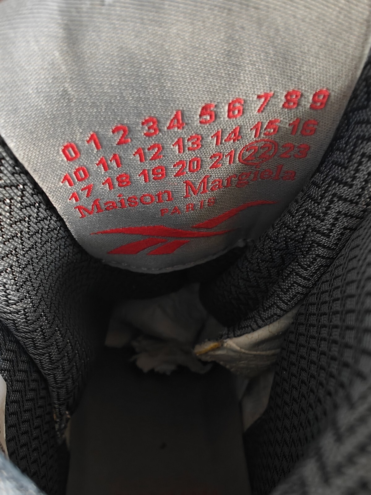 Pre-owned Reebok Maison Margiela Pump Tz Twilight Zone Deadstock White Red Aged Fz5736