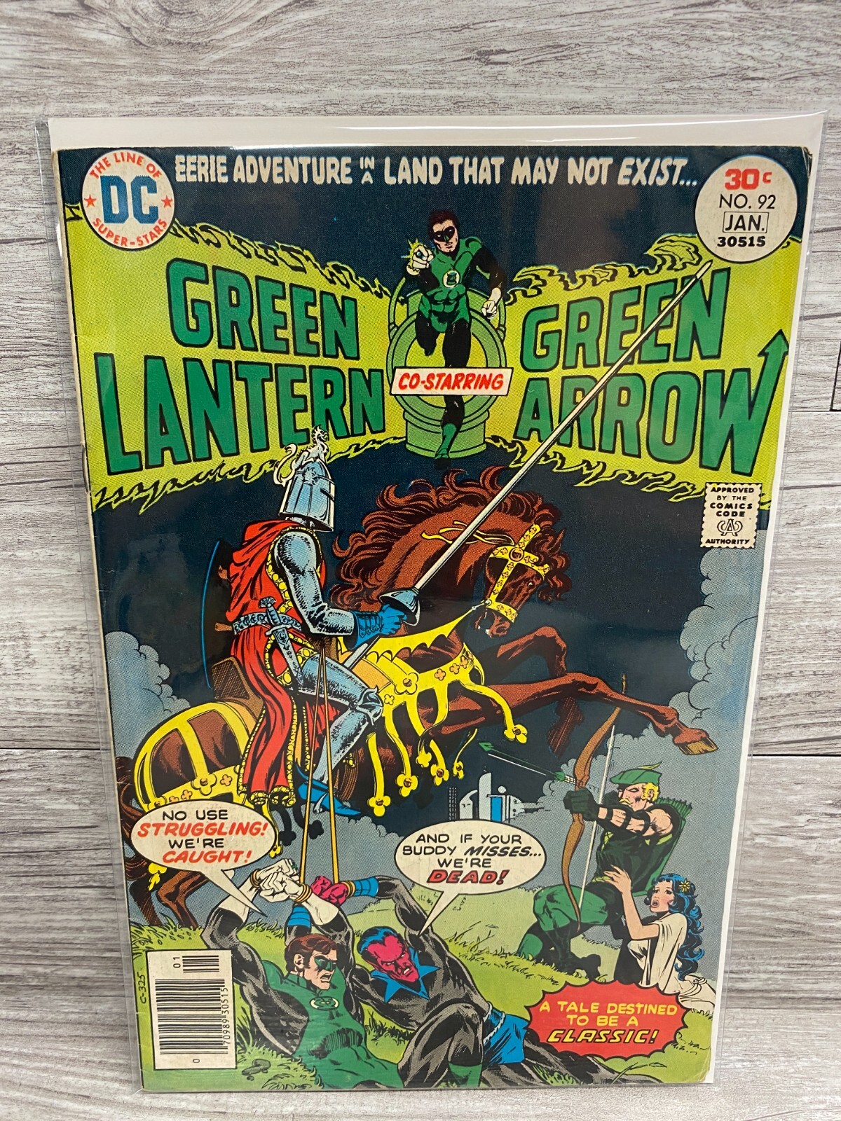洋書 Green Lantern/Green Arrow The Collection Green Lantern Green Arrow: The Collection Hardcover HC Dust