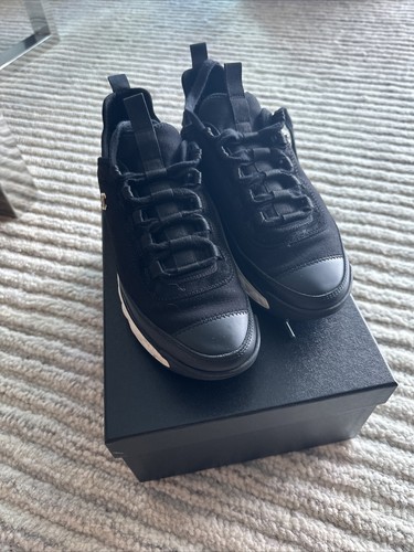 Pre Owned Women's Velvet Calfskin Mixed Fibers Chanel Pre Owned Women's Velvet Calfskin Mixed Fibers Chanel