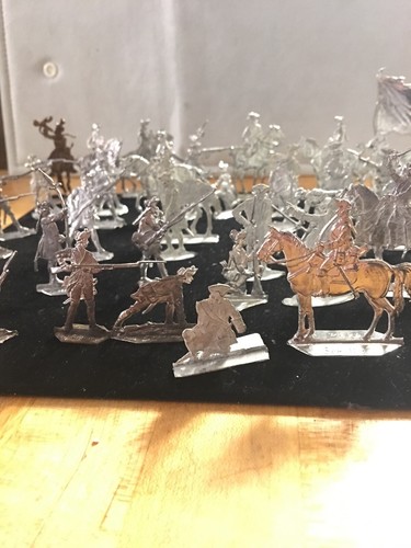 VINTAGE LOT UNPAINTED LEAD METAL SOLDIERS Colonial Huge Lot 65 Pcs