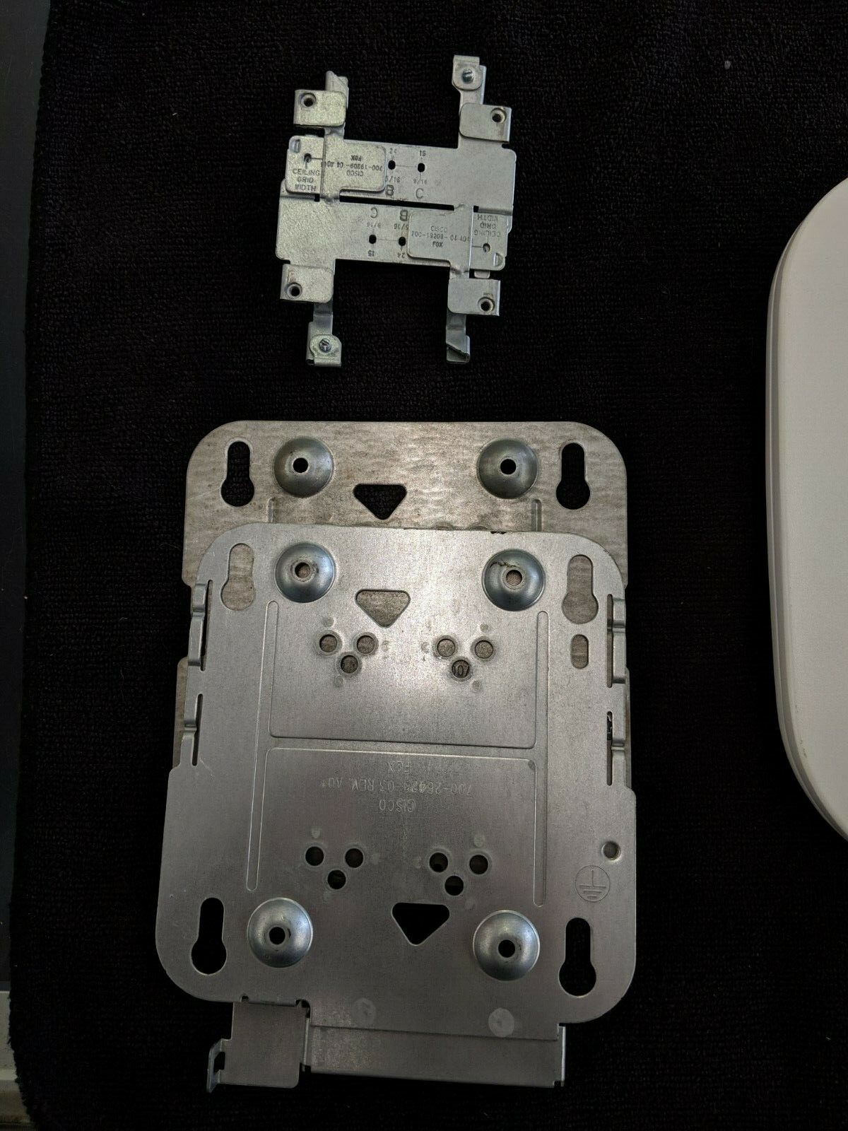 Lot of 4 Cisco Aironet AIR-AP1262N-A-K9 Dual Band Wireless Access Points