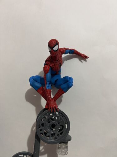 MAFEX No.185 SPIDER-MAN Classic Comic Ver. Medicom Toy 6 MAFEX No.185 SPIDER-MAN Classic Comic Ver. Medicom Toy 6