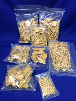 135 SCALE RESIN WWII GERMAN TANK TRANSMISSIONS AND ASSORTED AMMO   40SET 441