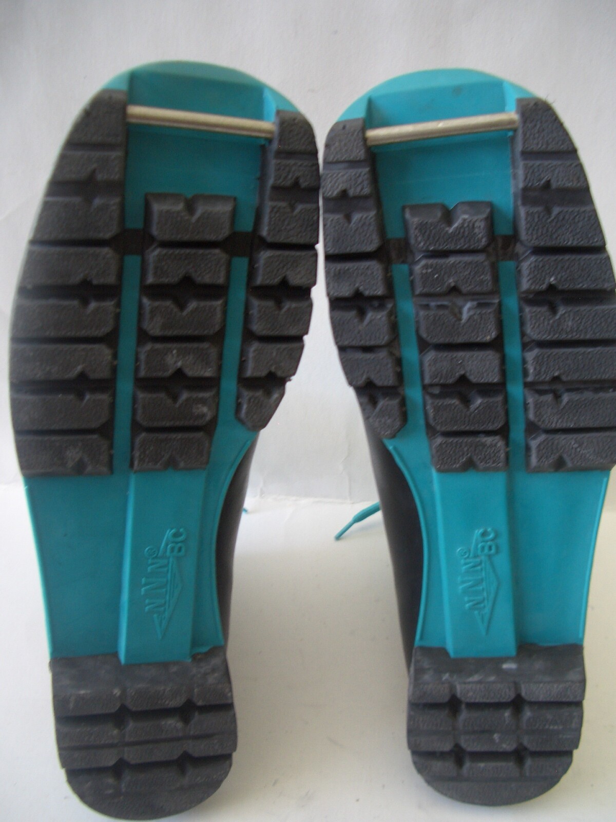 WOMEN'S  CROSS COUNTRY SKI BOOTS 