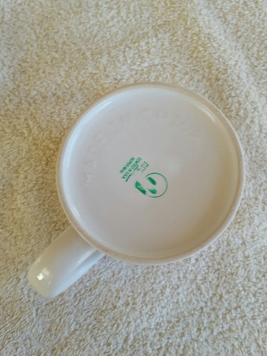 Hall Autumn Leaf Mt. Vernon Cup