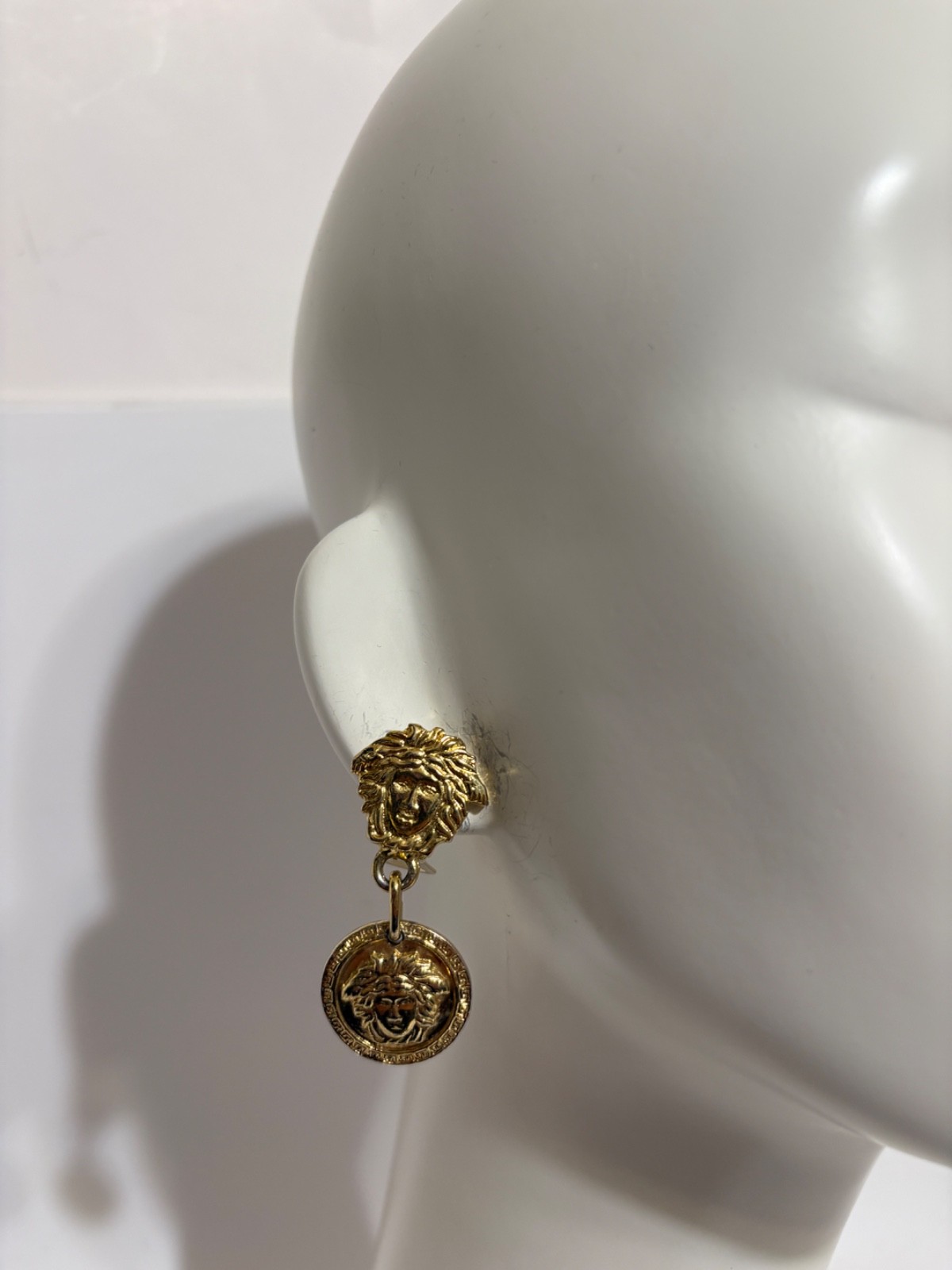 Vtg Gianni Versace Gold Medusa Dangle Clip Earrings