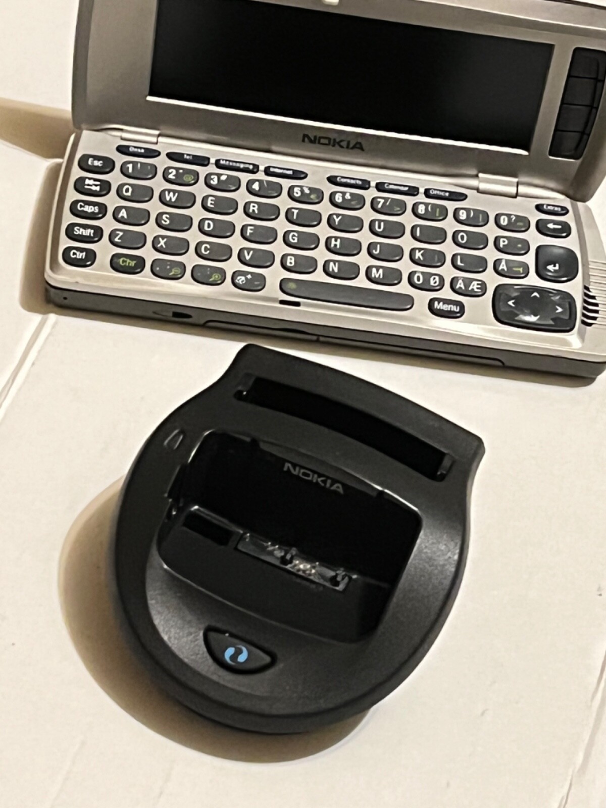 NOKIAコミュニケーター『9210』フィンランド製　本体、純正バッテリー付 NOKIAコミュニケーター『9210』フィンランド製 本体、純正