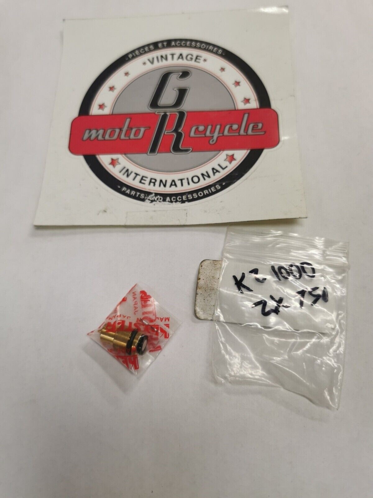 koto♡ NOS KEYSTER KZ1000 ZX751 VALVE FLOAT 16030-1026 48-1433 J20