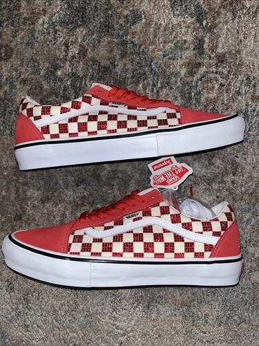 Size 11 - VANS Old Skool x Supreme x Swarovski RED 2022 | eBay Size 11 - VANS Old Skool x Supreme x Swarovski RED 2022 | eBay