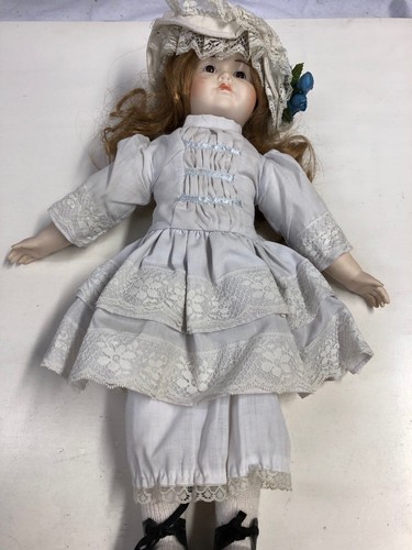 人形 ANTIQUE MUSICAL DOLL PORCELAINS Vintage Claude Et Claude 14” Porcelain Doll 1976 With Key