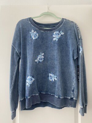 BILLY T Denim Embroidered Rose Sweatshirt  Size Large - New With Tags