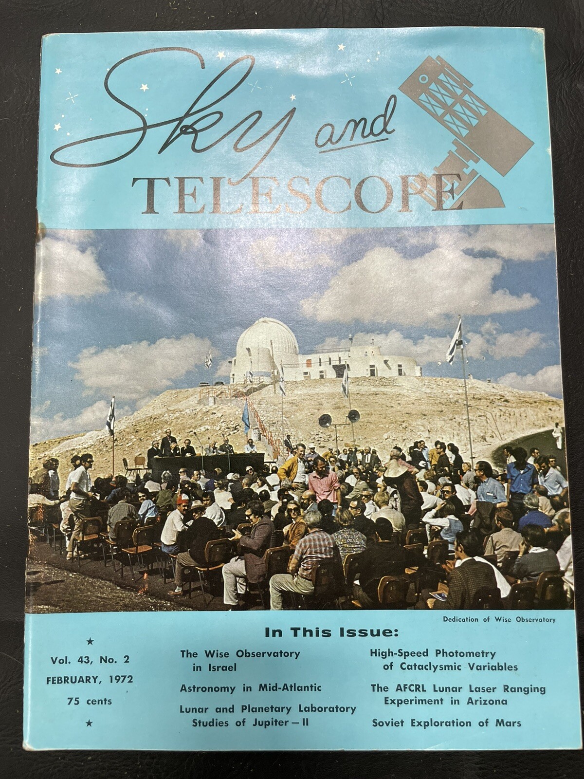 Sky and Telescope Magazine 1972 February Moon Galaxies