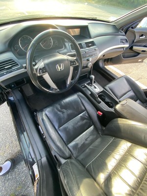 image 2 of interior