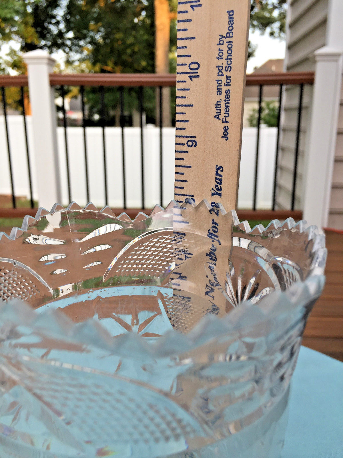 Plastic Cut Edge Vase 8